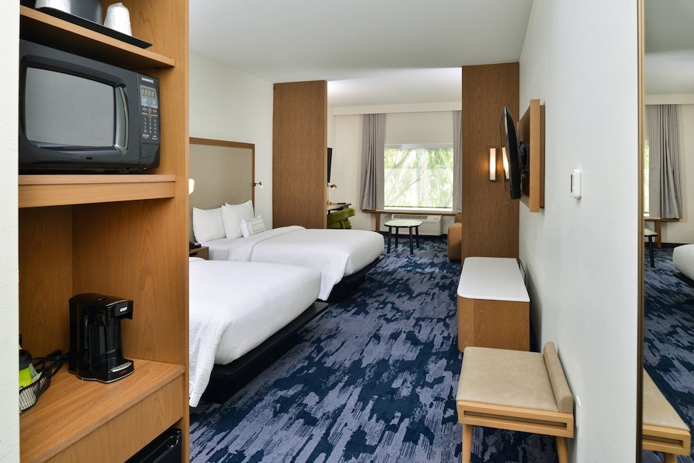Fairfield Inn & Suites by Marriott Charlotte University Research Park - photo 11