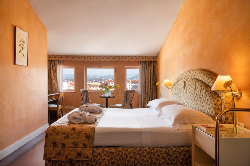 Grand Hotel Adriatico — hotel in Florence