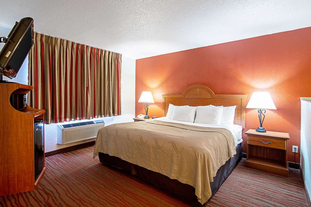 Quality Inn Aberdeen - photo 20