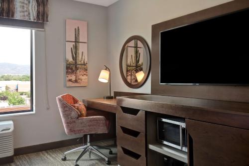 Hampton Inn By Hilton Santa Fe South NM - photo 29
