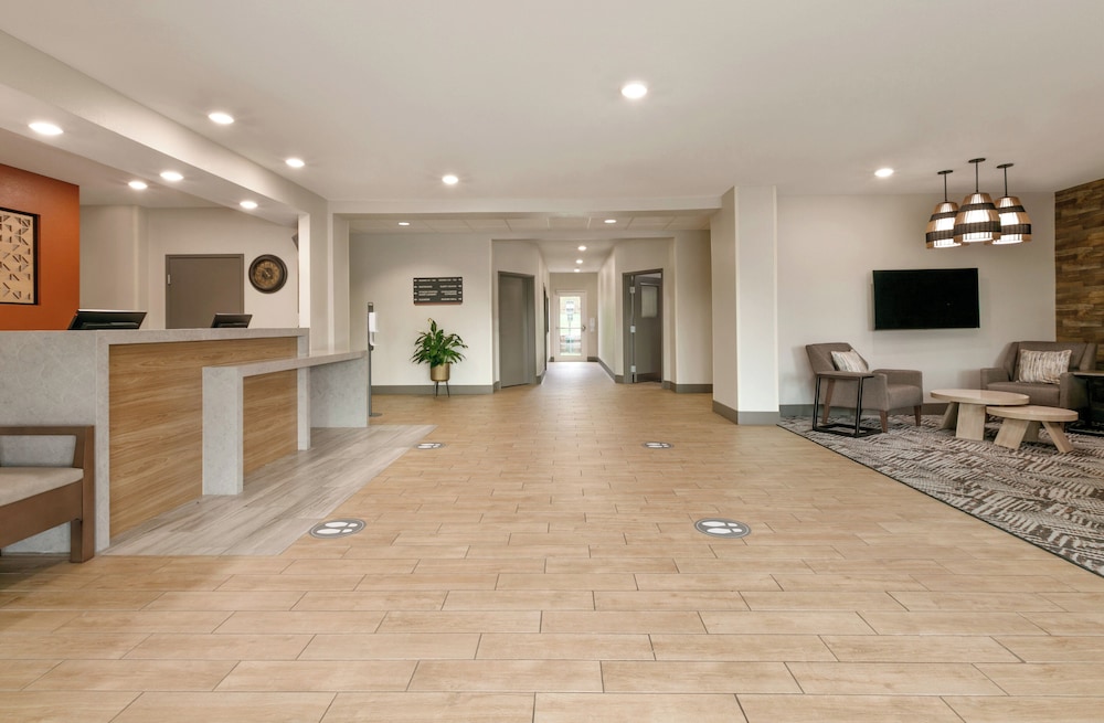 MainStay Suites Frederick - photo 31
