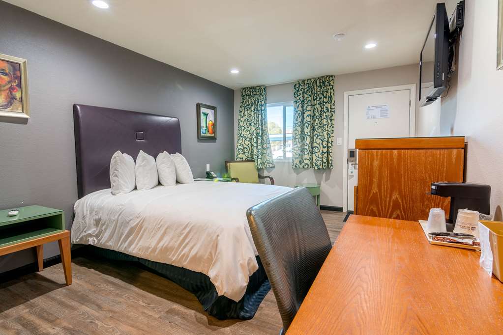 Motel 6 Ridgecrest CA China Lake - photo 5