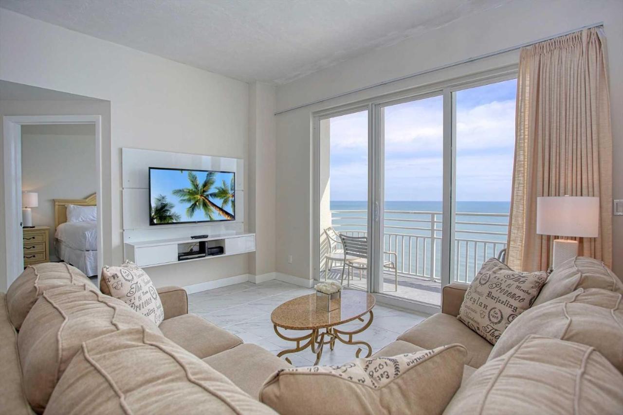 Luxury Penthouse 3BR Condo Direct Oceanfront Wyndham Ocean Walk Resort Daytona Beach 1904 in Daytona Beach, United States