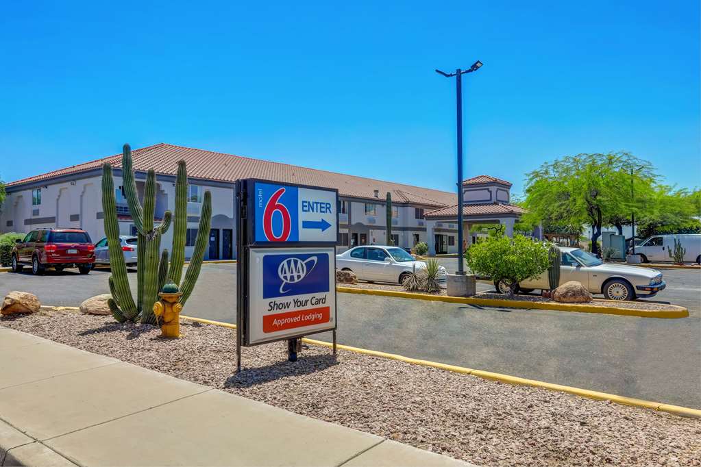 Motel 6 Apache Junction AZ - photo 4