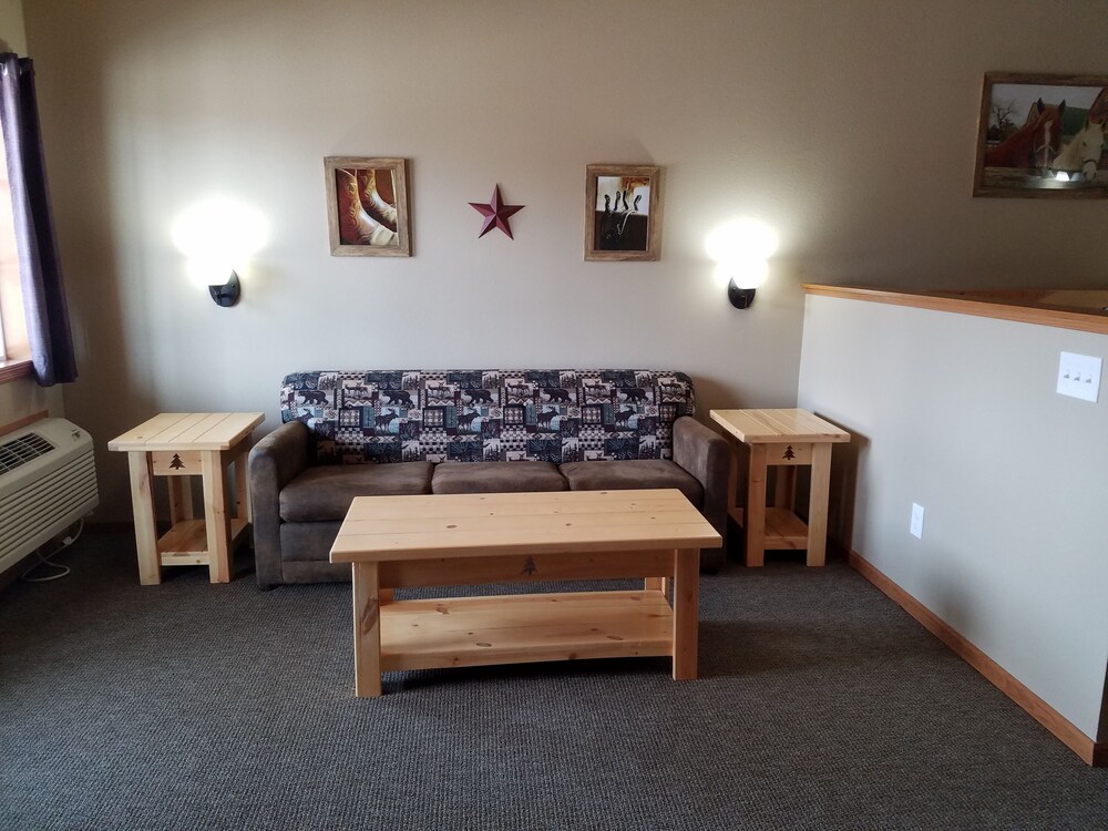 Woodside Old Towne Hotel - photo 11