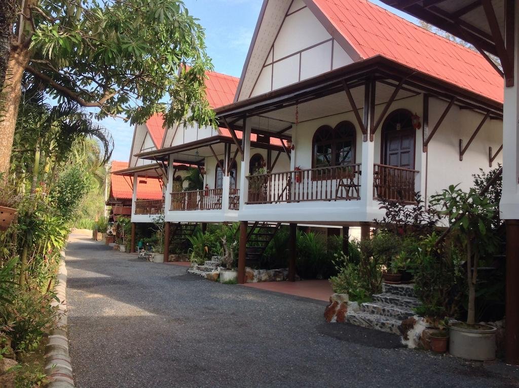 Wimaanburi Resort - last minute hotel in Phuket