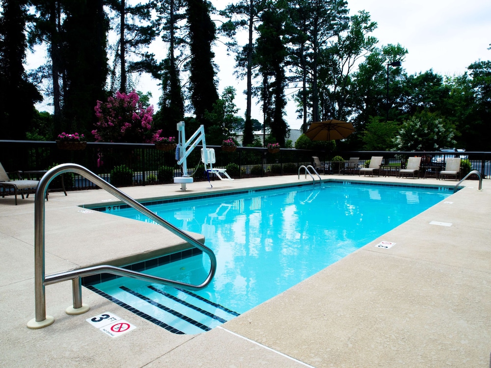 Hampton Inn Spring Lake Fayetteville - photo 61