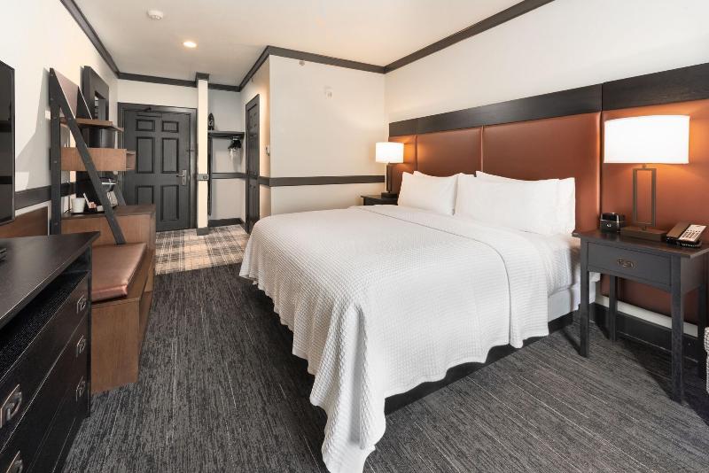 The Craftsman Inn & Suites - photo 36