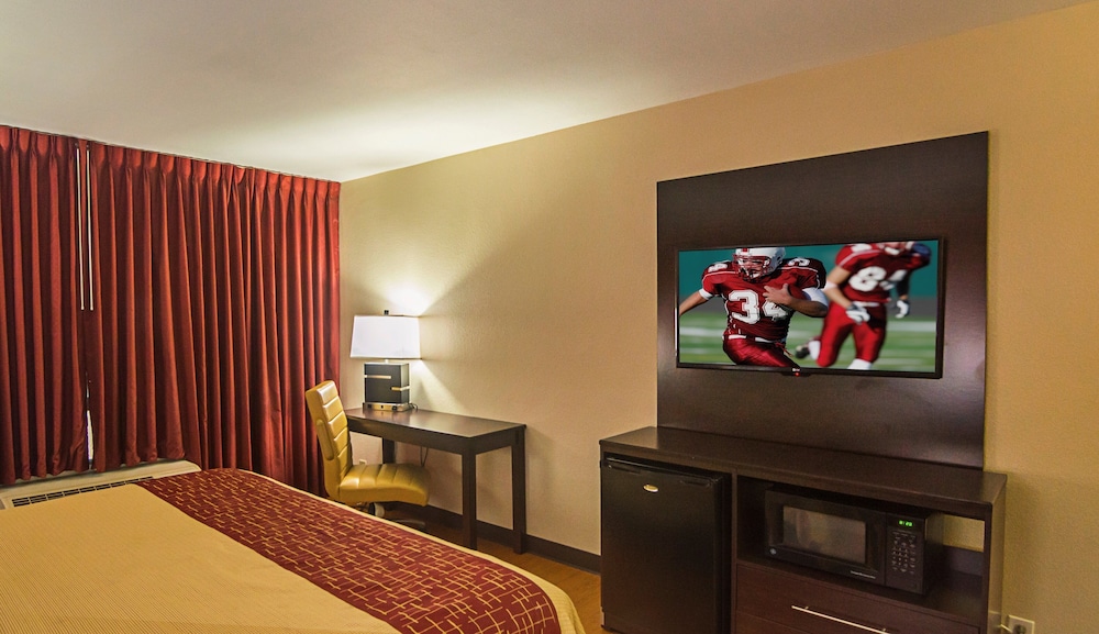 Red Roof Inn Lubbock - photo 11