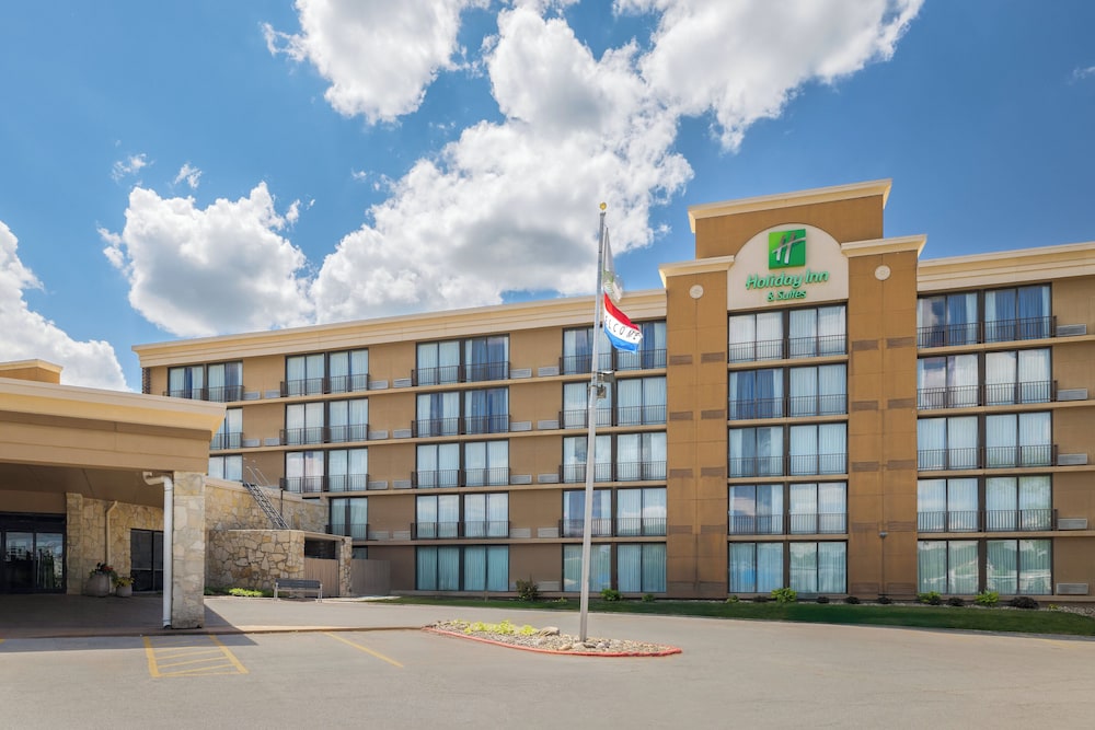 Holiday Inn Hotel & Suites Des Moines Northwest by IHG — hotel in Urbandale