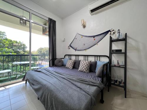 EE's Beach House Homestay 3 min walk to beach — 4-Star Luxury Hotel in Batu Feringgi, Malaysia