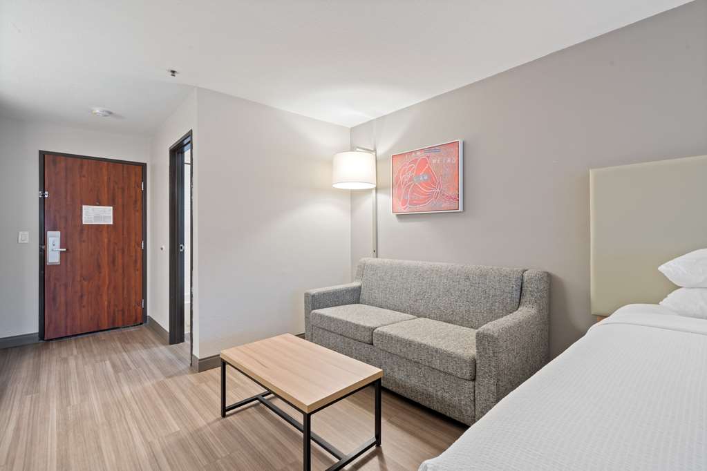 Best Western Lake Oswego Portland Hotel & Suites - photo 19
