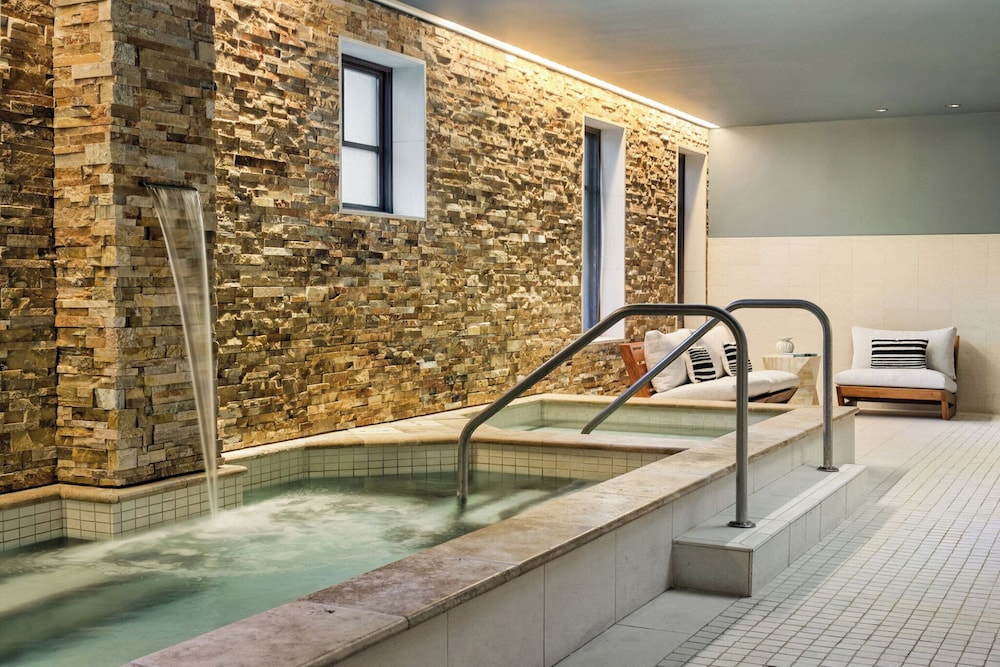 Four Seasons Resort Vail - photo 281