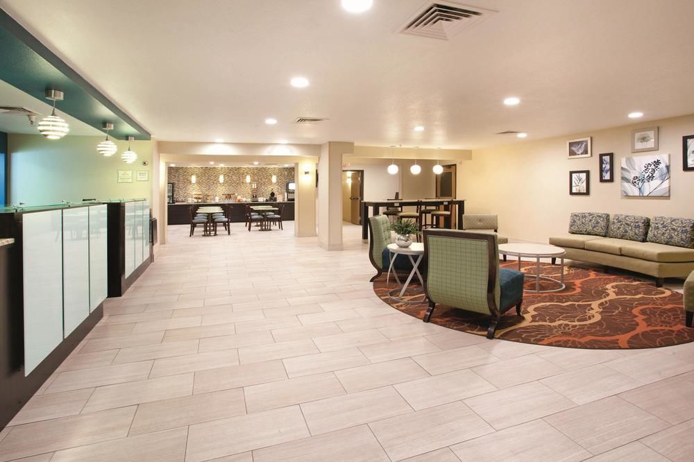 La Quinta Inn & Suites by Wyndham Castle Rock - featured photo