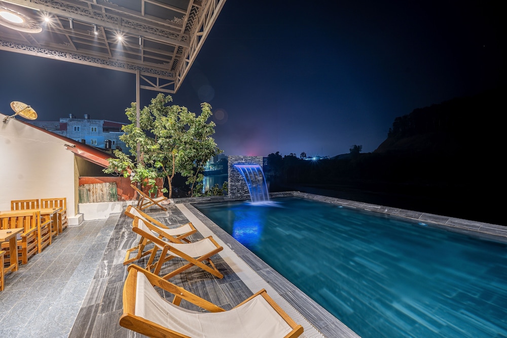 Odyssey Hotel 2 - last minute hotel in Ha Giang