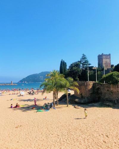Maisonnette Au Calme Et Proche Mer — Mandelieu La Napoule