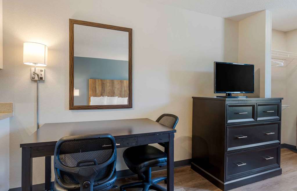 Extended Stay America Select Suites Dallas Lewisville - photo 17