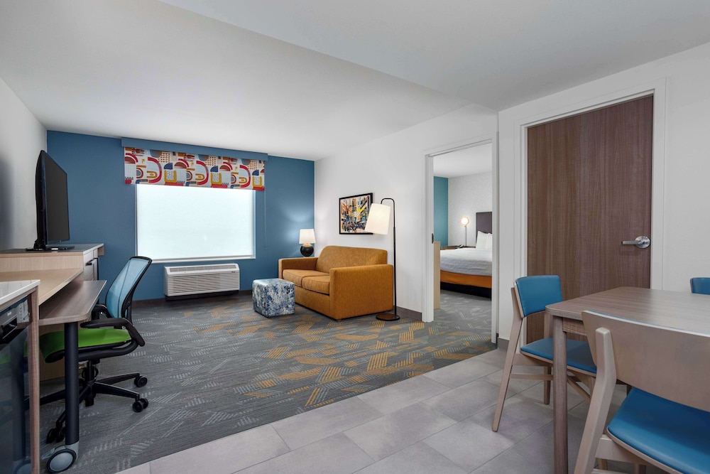 Home2 Suites by Hilton Indianapolis North at Intech Park - photo 6