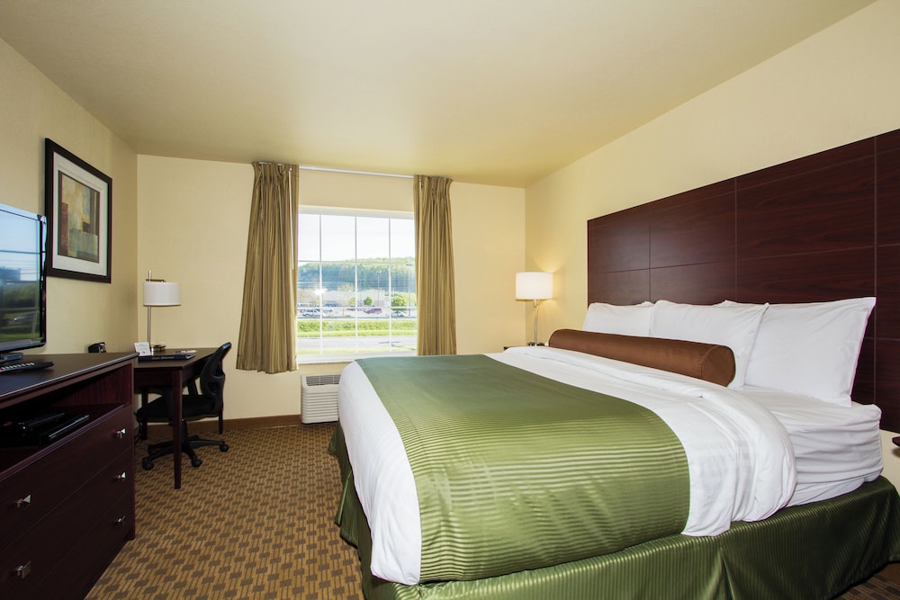Cobblestone Inn & Suites Corry - photo 15