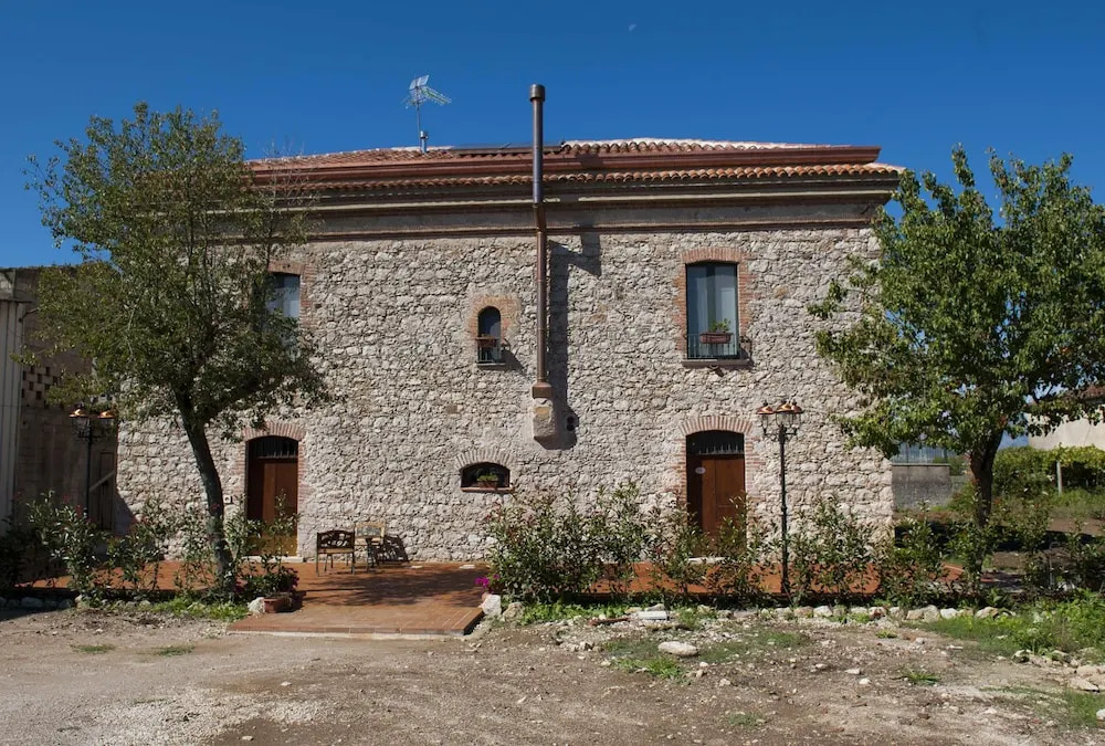 Il Casale Delle Fonti — Padula