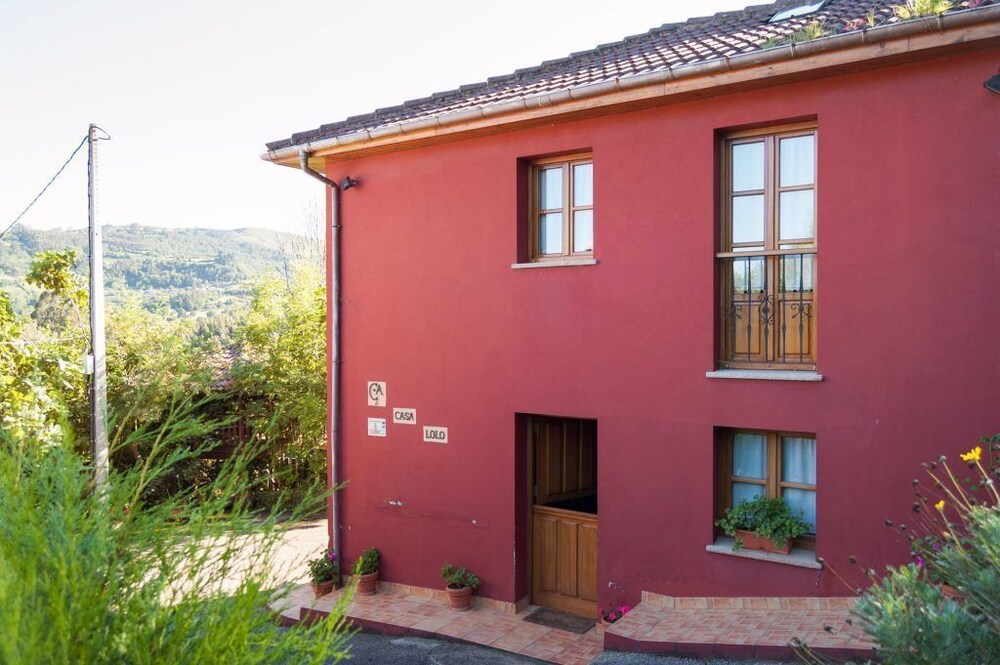 Casa Lolo de Villaviciosa — 4-Star Luxury Hotel in Villaviciosa, Spain