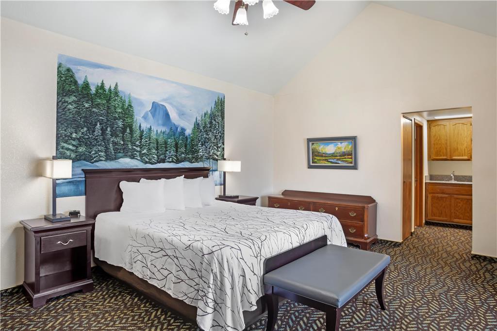 Best Western Plus Yosemite Gateway Inn - photo 23