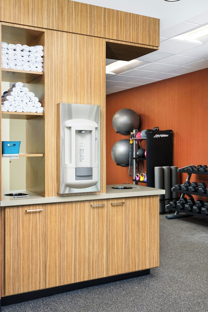 TownePlace Suites by Marriott Leesburg - photo 23
