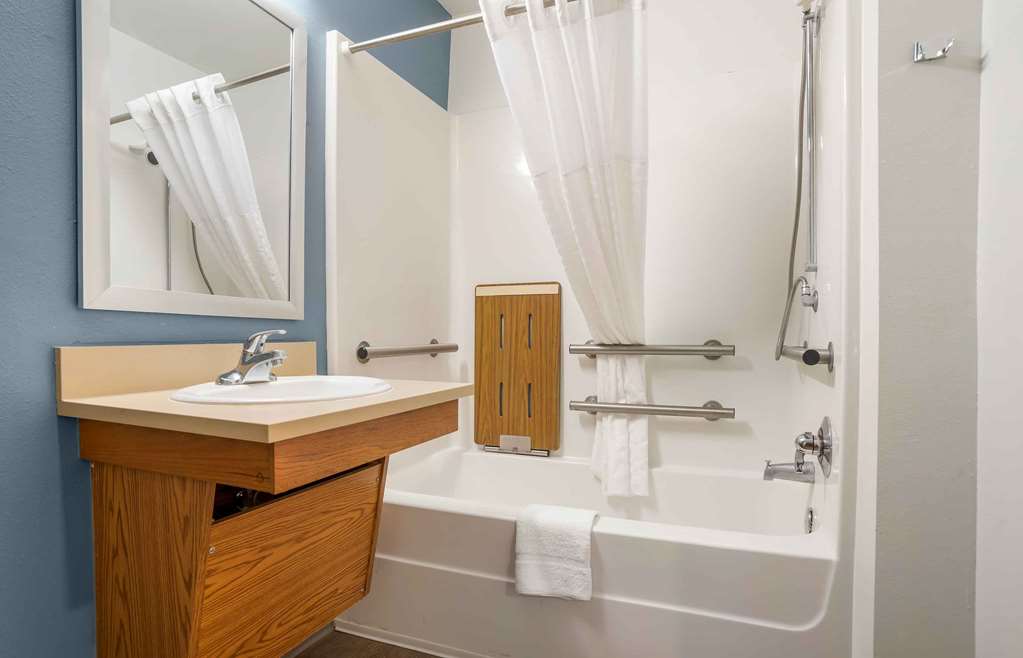 Extended Stay America Select Suites Tallahassee Northwest - photo 28