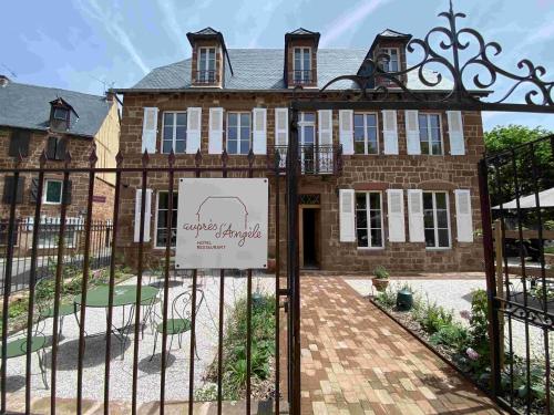 Hôtel Restaurant Auprès d'Angèle — hotel in Marcillac-Vallon