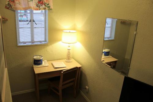 Blue Swallow Motel - photo 33