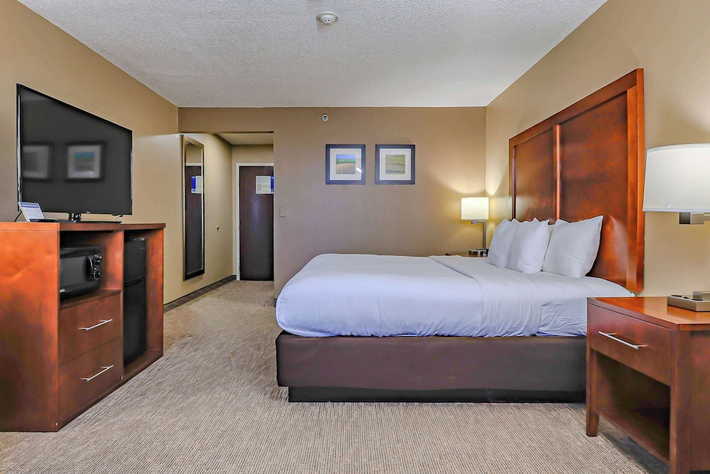 Comfort inn Ottawa Kansas - photo 7