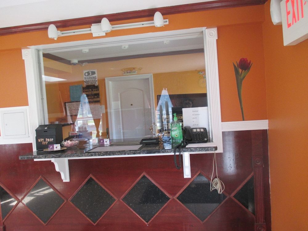 Plum Tree Inn - photo 12