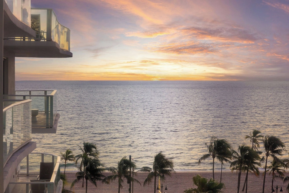 AC Hotel by Marriott Fort Lauderdale Beach - photo 37