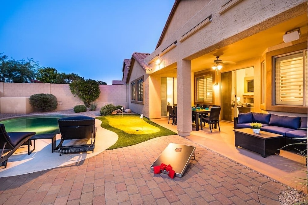 Desert Retreat — Phoenix