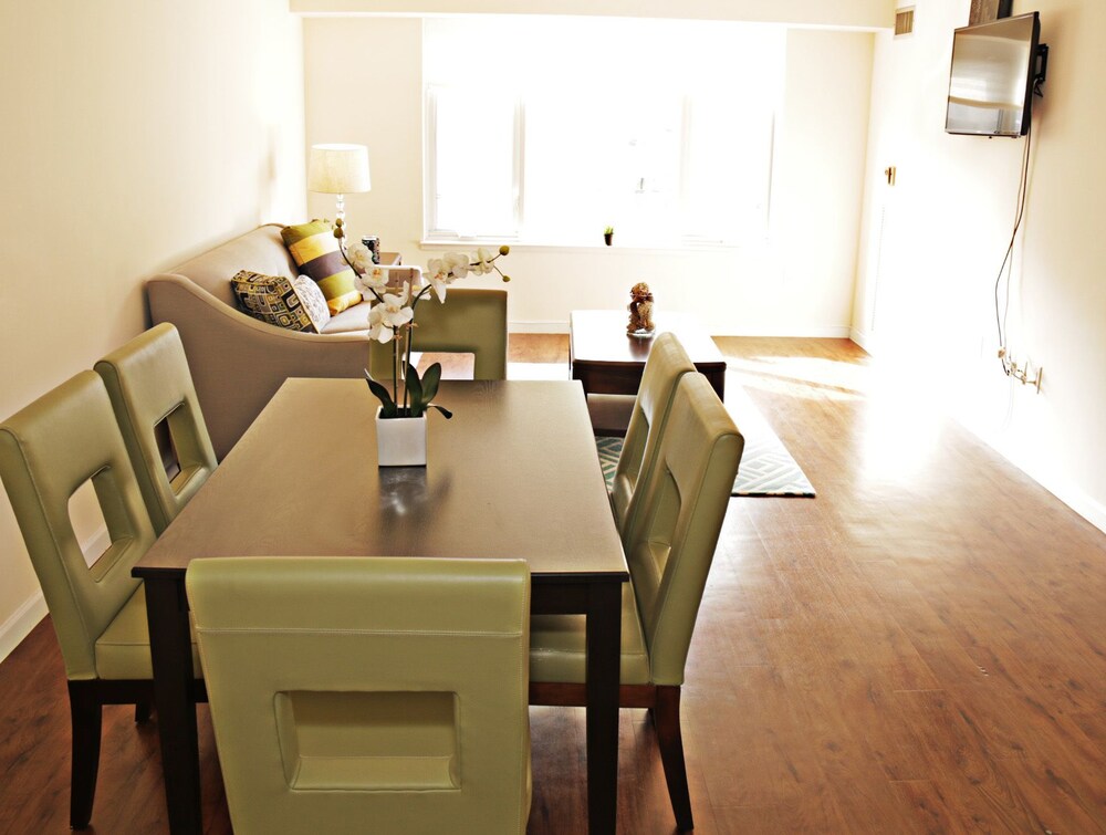 BellaView Suites At CityPlace - photo 6