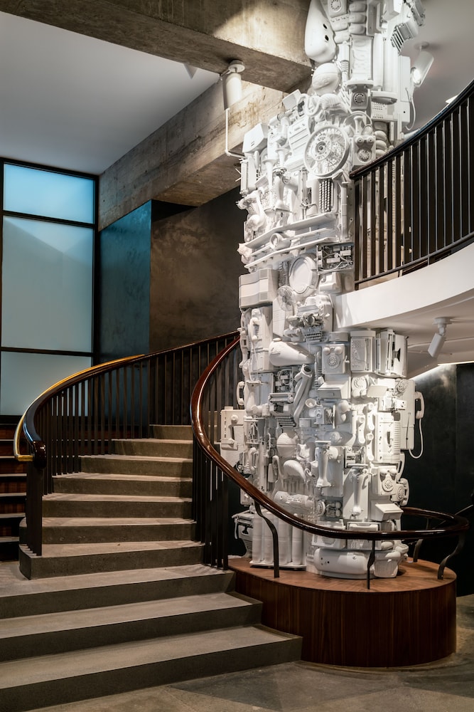 The Revolution Hotel - photo 97