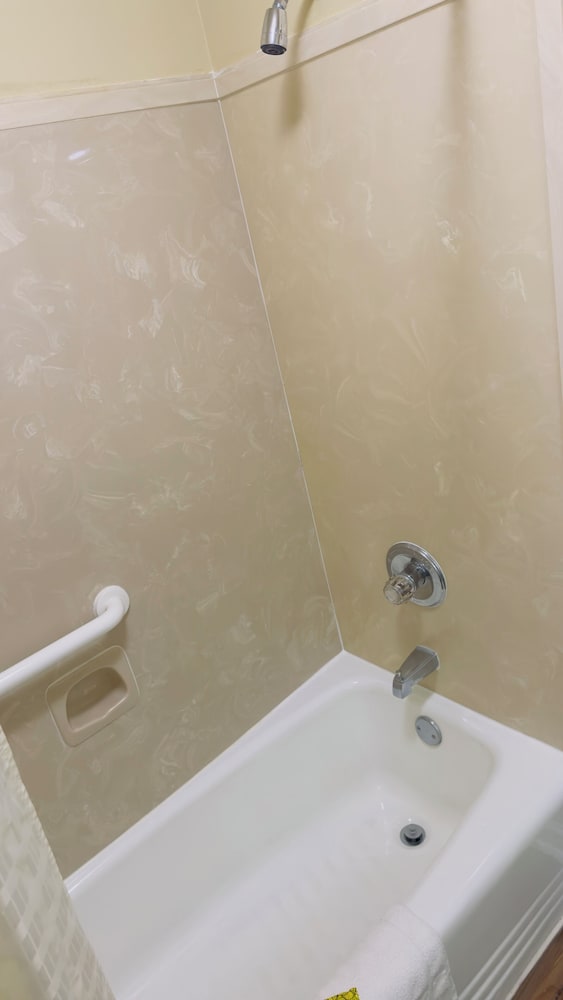 Plantation Oaks Suites & Inn - photo 21
