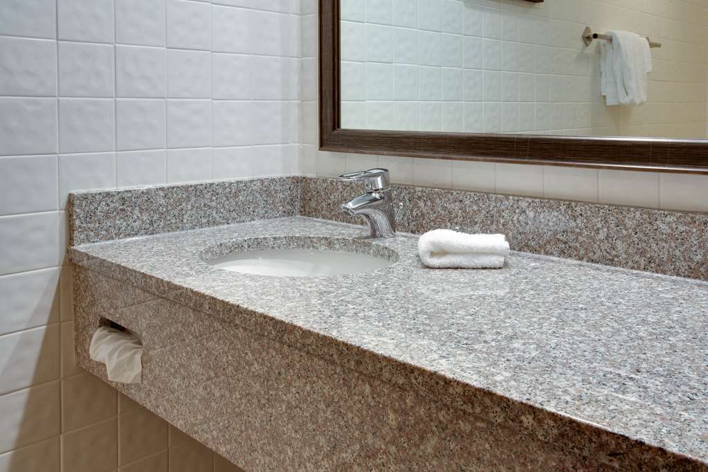 Drury Inn & Suites Terre Haute - photo 21