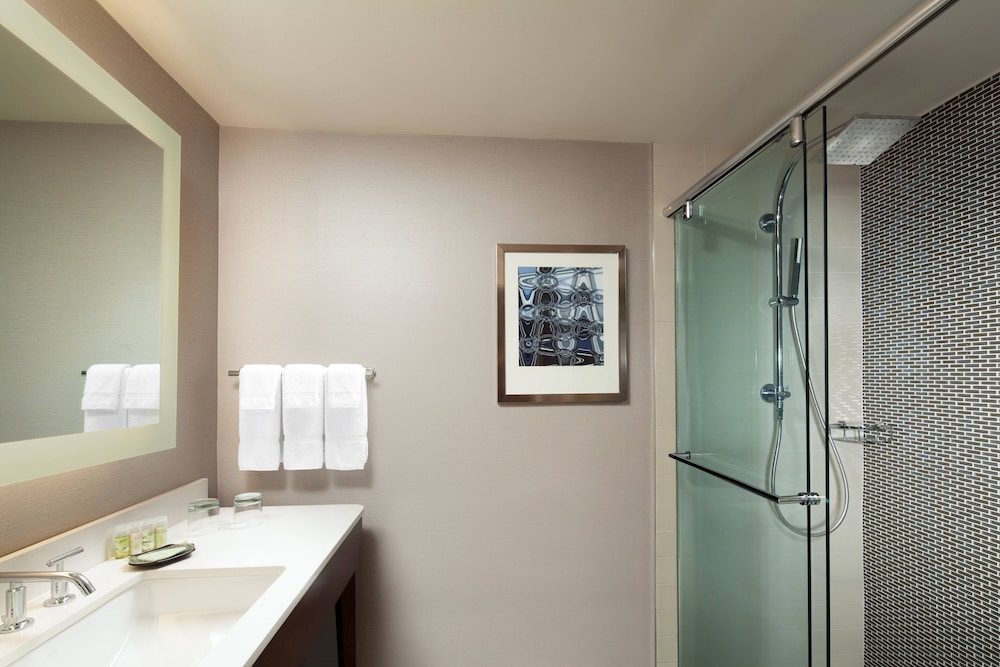The Westin South Coast Plaza Costa Mesa - photo 26
