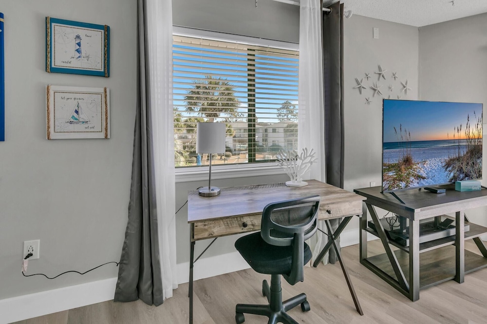 Crystal Village II Unit 16B - photo 29