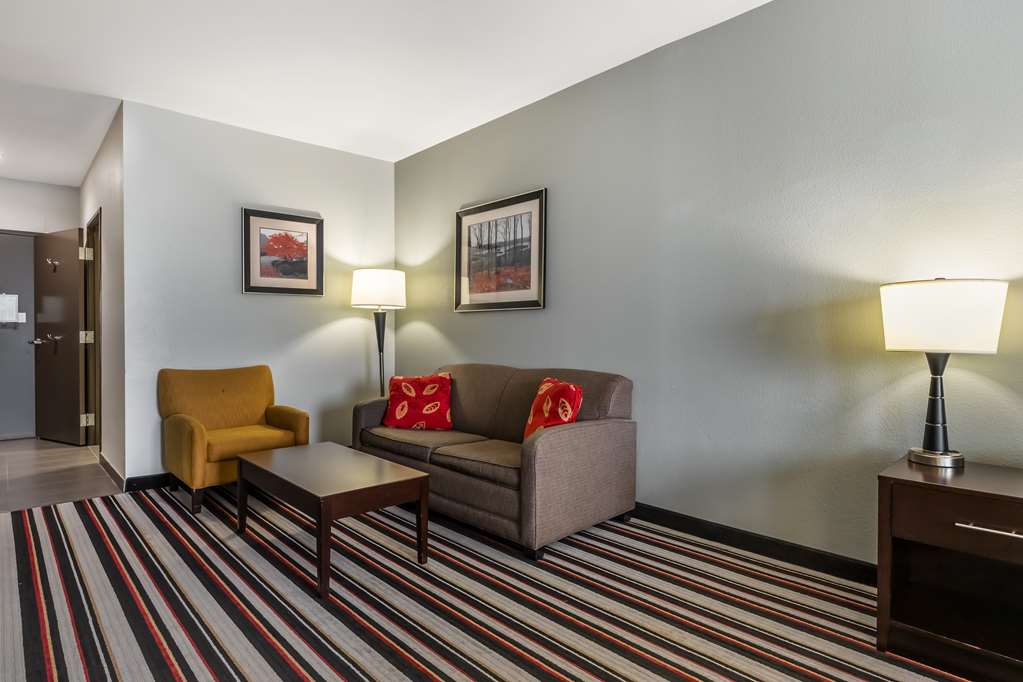 Best Western Plus Coweta's 1st Hotel - photo 24