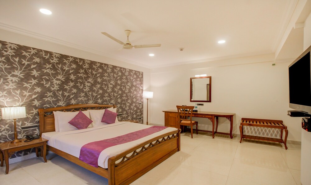 Treebo Tryst Dona Paula in Panaji, India