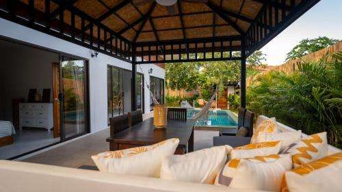 Temple villas Koh Phangan — 4-Star Luxury Hotel in Ko Pha Ngan, Thailand