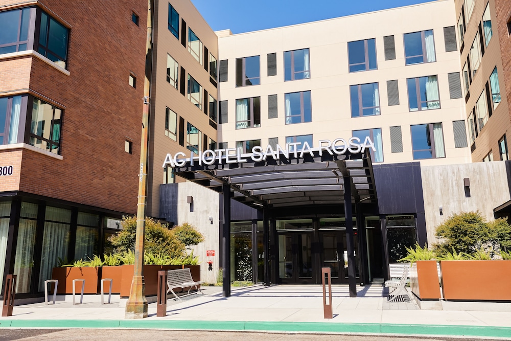 AC Hotel by Marriott Santa Rosa Sonoma Wine Country - photo 40