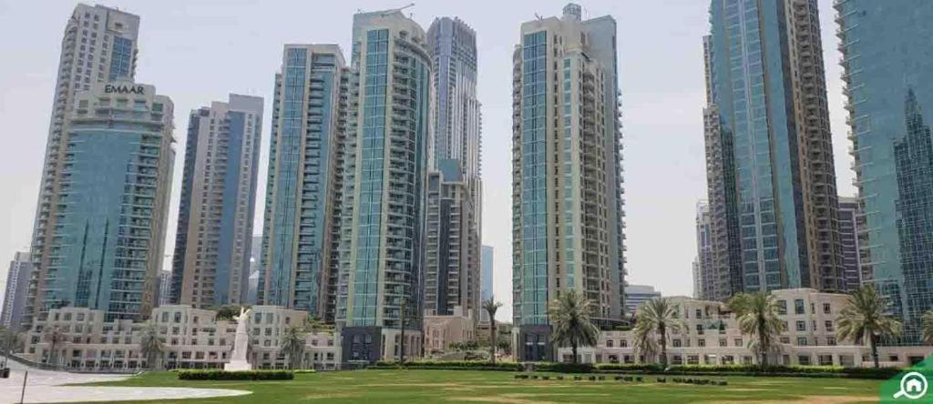 Incredible Fountain Views 2.5 BR Burj Residences — 4-Star Luxury Hotel in Dubai, United Arab Emirates