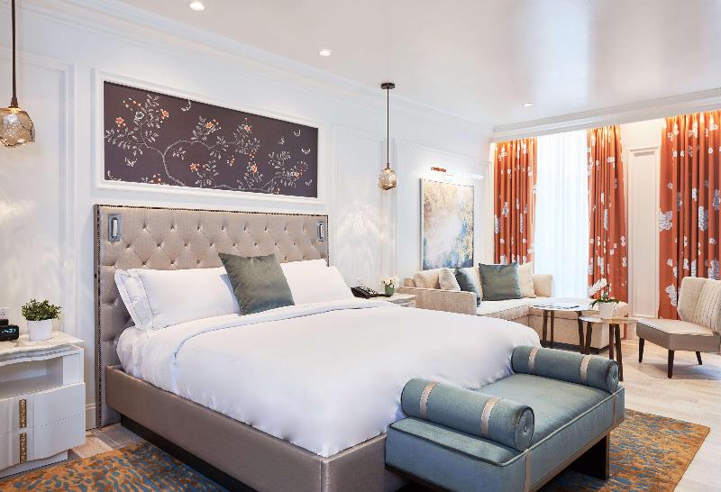 The Jordan San Gabriel Curio Collection by Hilton - photo 16