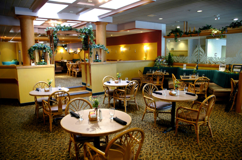 Best Western Plus Columbia River Hotel & Conference Center - photo 16