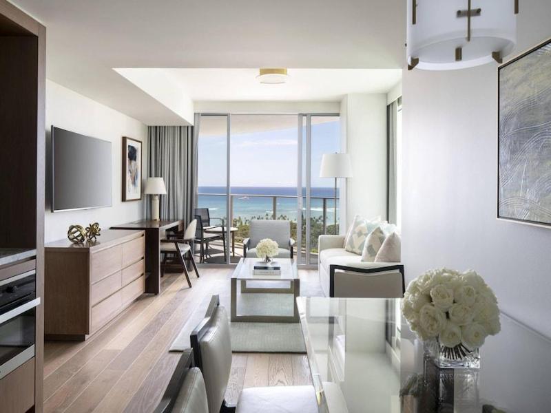 The Ritz Carlton Residences Waikiki Beach - photo 19