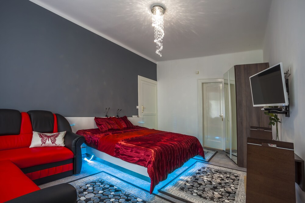 Penmoor Place — hotel in Bratislava