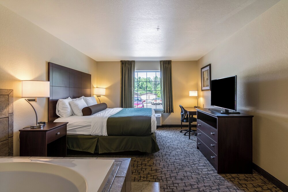 Cobblestone Inn & Suites Barron - photo 26